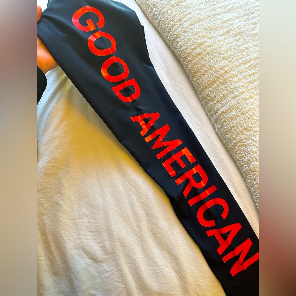 NWOT Good American Women's Leggings sz 1